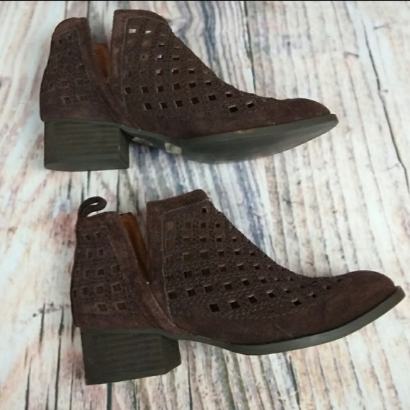 Jeffrey Campbell Taggart Dark Brown Ankle Bootie Size 7 - Picture 3 of 11